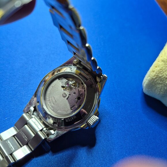 Invicta Dive Watch - Picture 3 of 6
